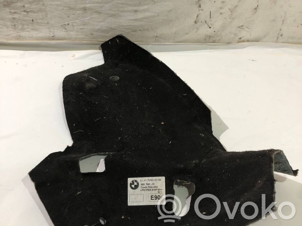 BMW 3 E90 E91 Bagažinės kilimas 