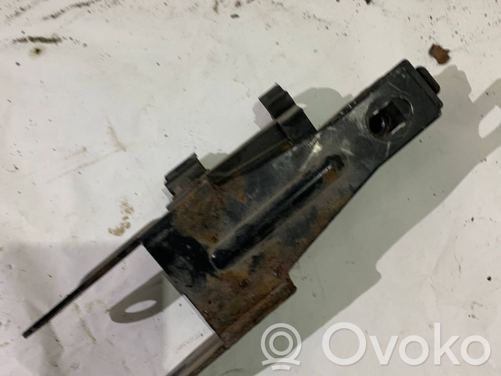 Mini One - Cooper R50 - 53 Engine mounting bracket 