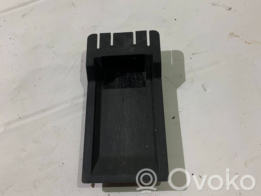 BMW 5 E39 Other trunk/boot trim element 