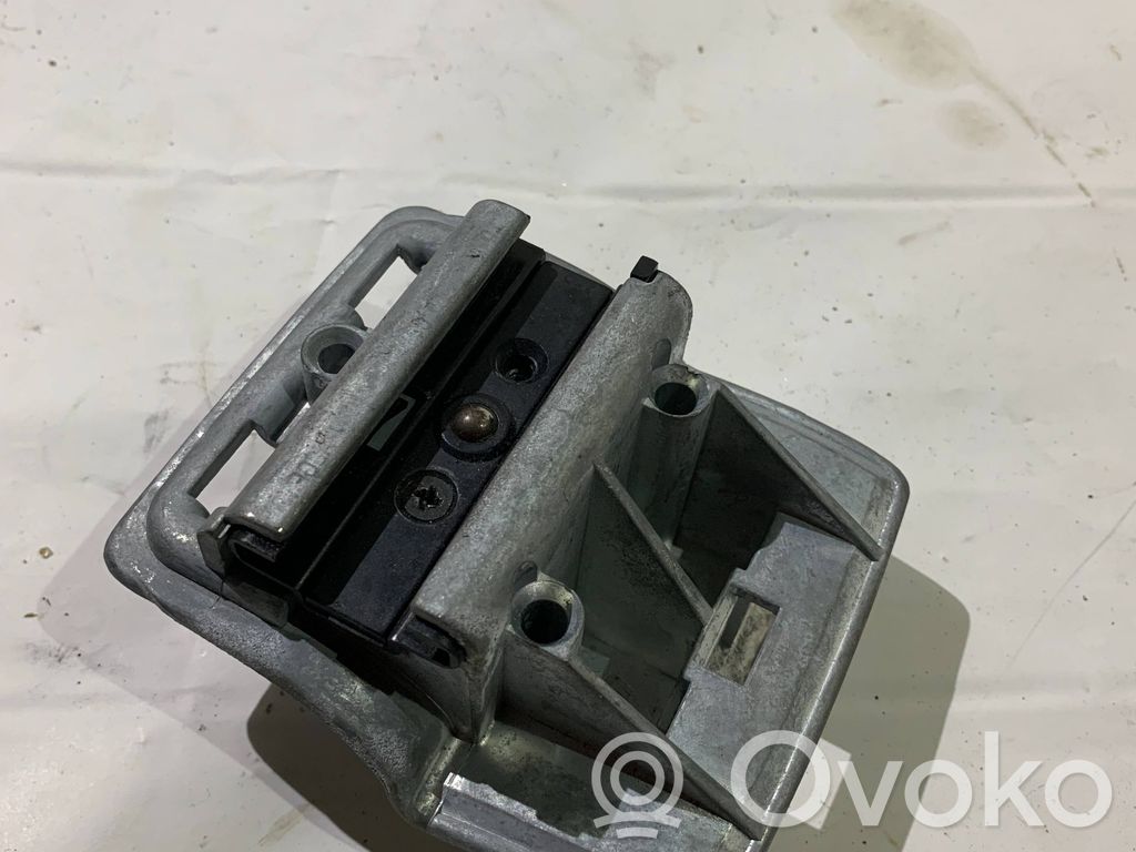 BMW 5 E39 Parcel shelf load cover mount bracket 