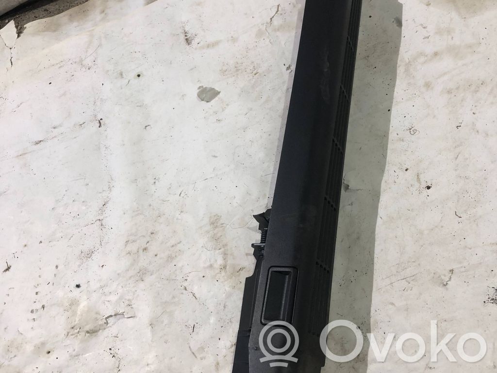 BMW 3 E46 Tailgate/trunk side cover trim 
