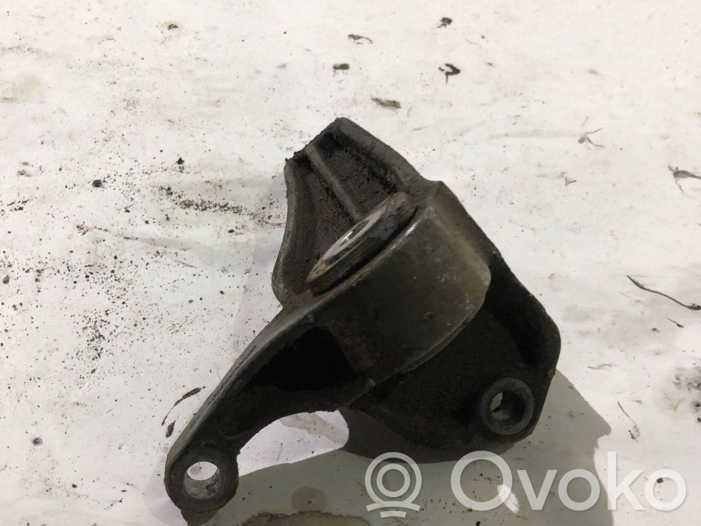 Ford Focus Gearbox mounting bracket 