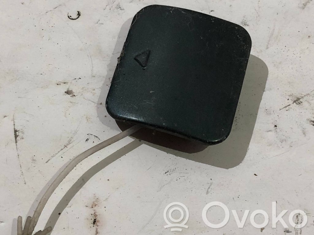 BMW 7 E38 Abdeckung Deckel Abschleppöse hinten 