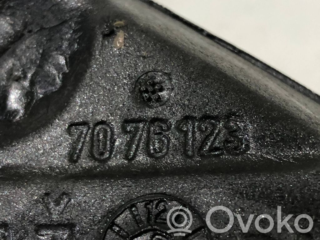 BMW 5 E60 E61 Engine bonnet/hood lock/catch 