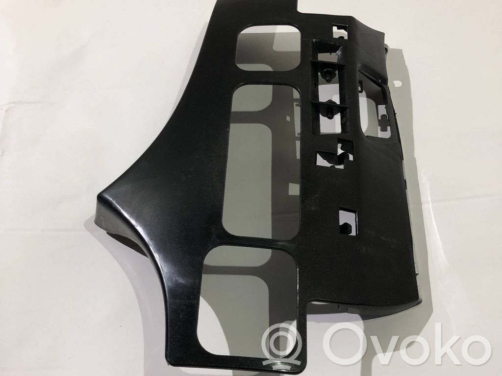 BMW 5 E60 E61 Muu ulkopuolen osa 