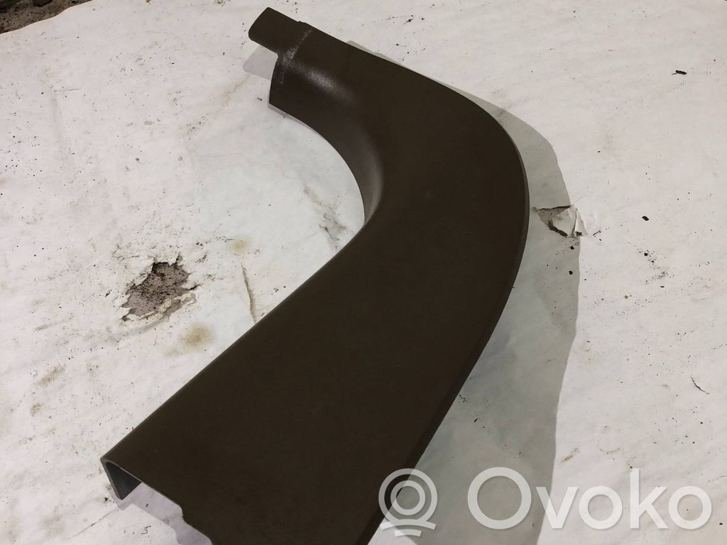 BMW 5 E60 E61 Otras molduras del borde/pilar 