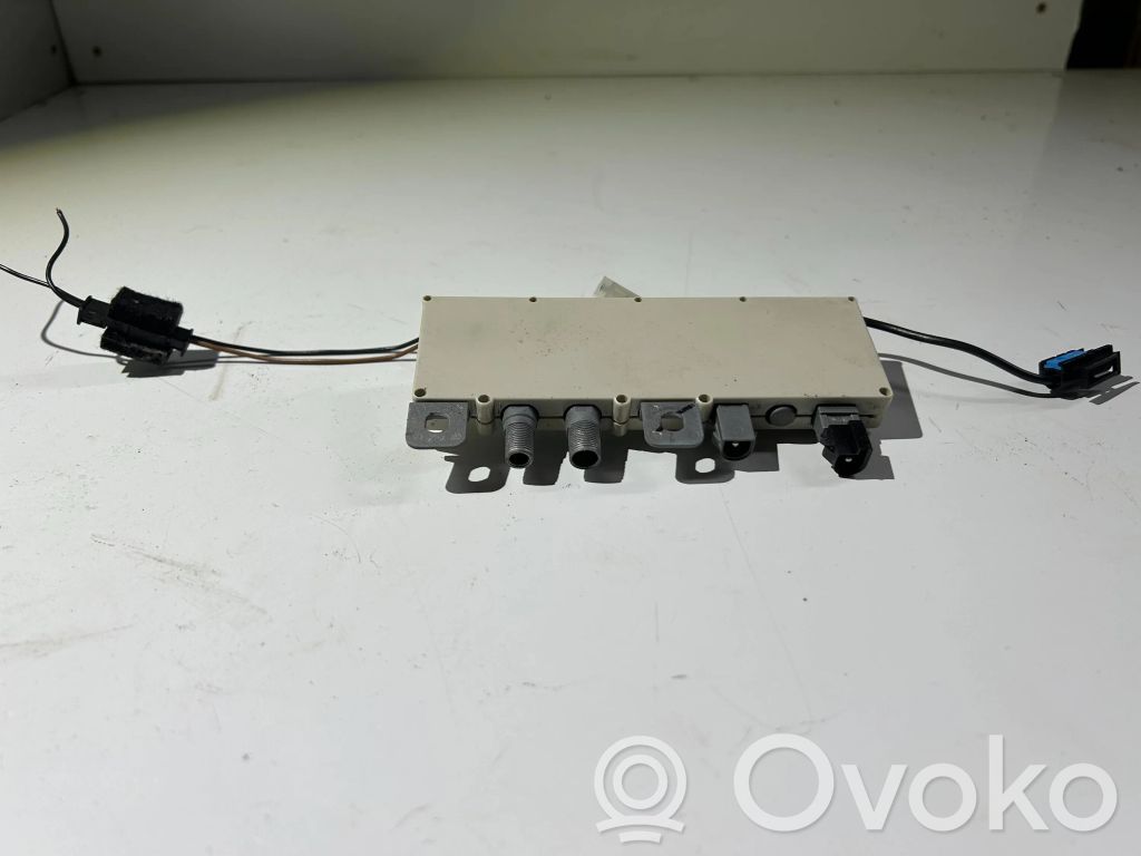 BMW 5 E39 Antenna control unit 