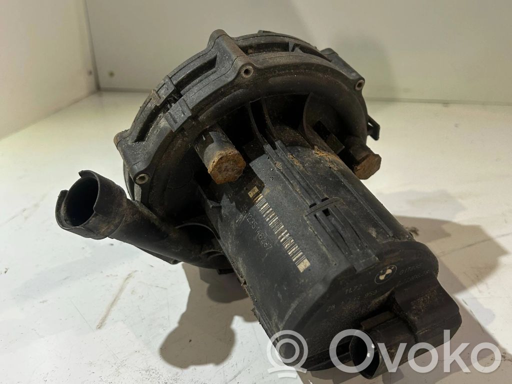 BMW 5 E39 Antrinis oro siurblys 
