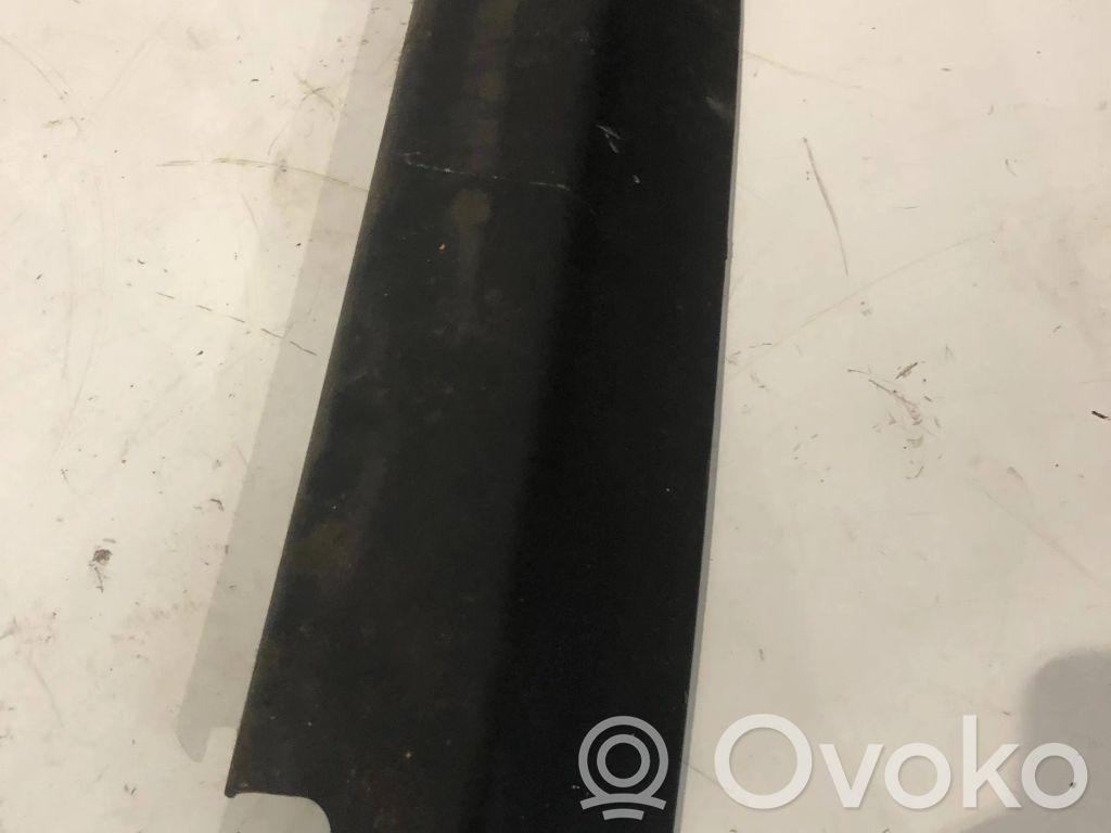 BMW X5 E70 Kita salono detalė 
