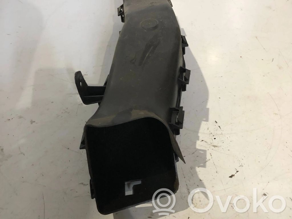 BMW X5 E70 Gaisa ieplūdes kanāla detaļas 