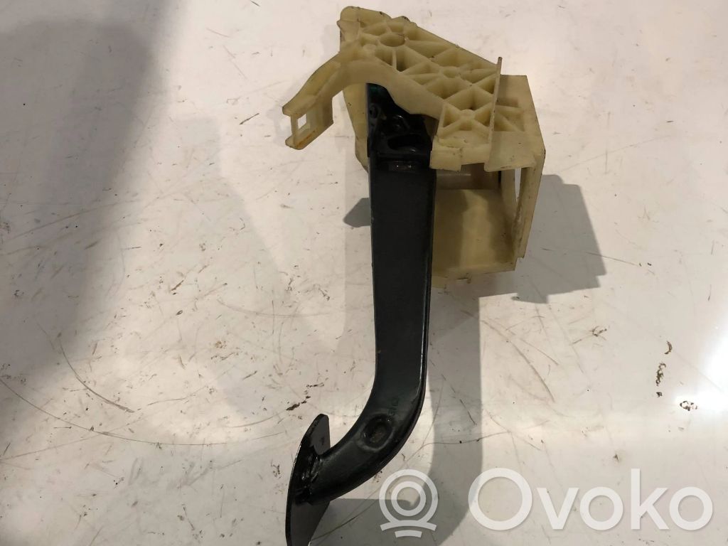BMW X6 E71 Brake pedal 