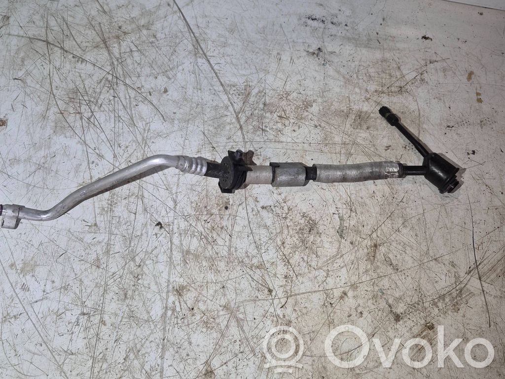 BMW 5 E39 Air conditioning (A/C) pipe/hose 