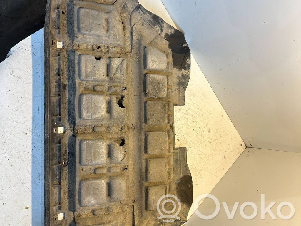 BMW X5 E53 Engine splash shield/under tray 