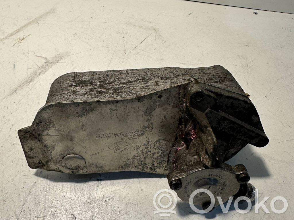 BMW 3 E90 E91 Gearbox / Transmission oil cooler 
