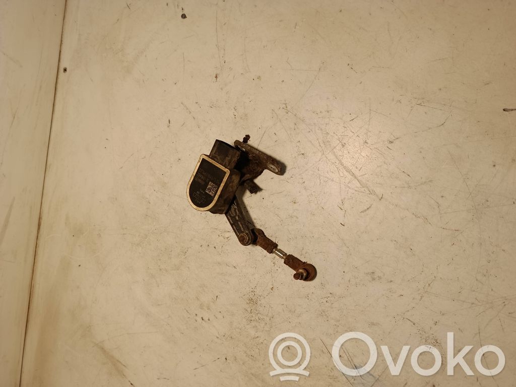 BMW 5 F10 F11 Czujnik poziomowania świateł osi przedniej 