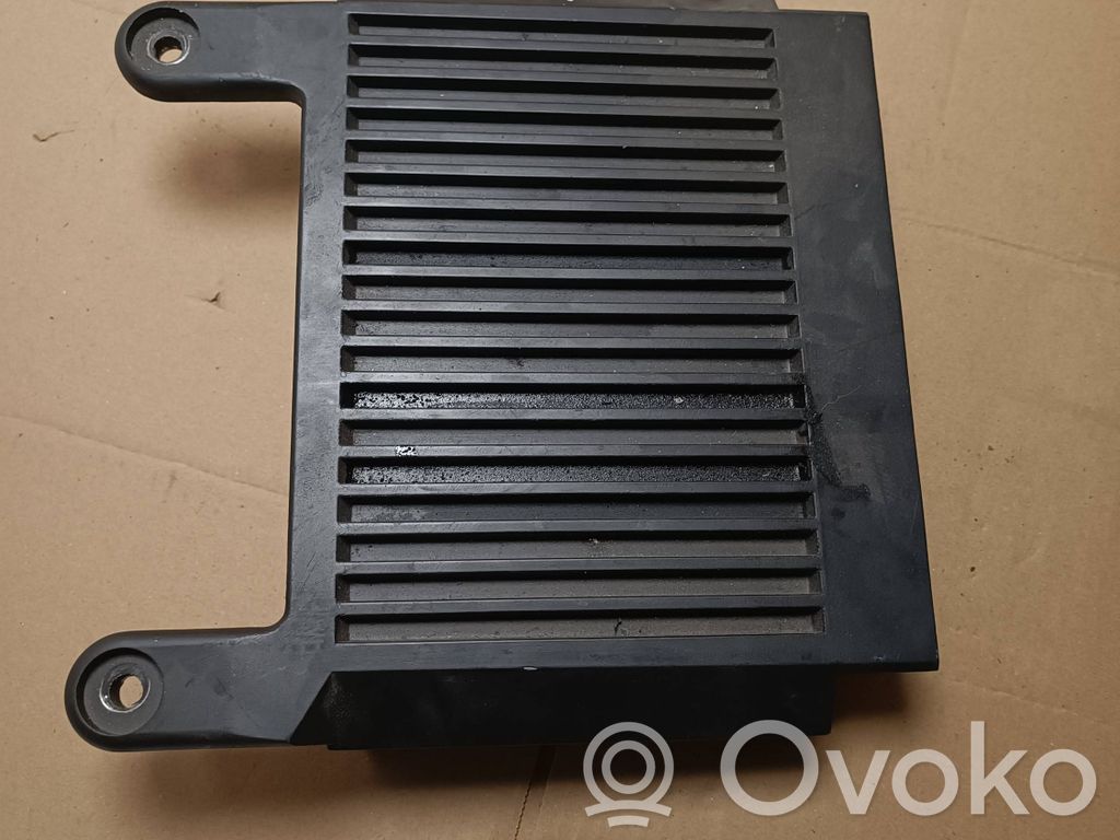 Volvo S80 Garso stiprintuvas 