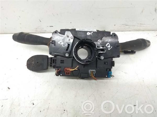 Peugeot 207 Interruptor de luz 