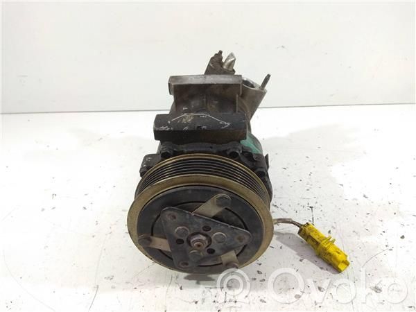 Ilmastointilaitteen kompressorin pumppu (A/C)