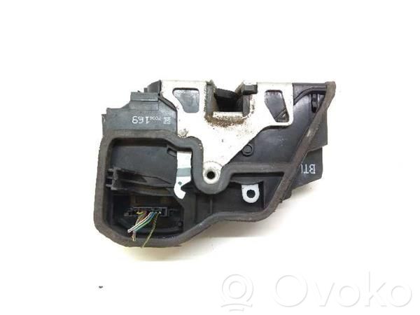 Front door lock   7036169,5PINES