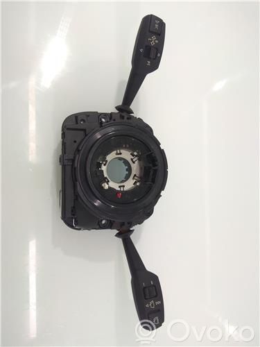 Comutator lumini
