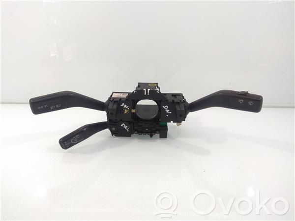 Volkswagen PASSAT B6 Light switch 