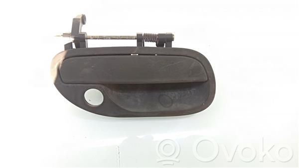 Manecilla externa puerta delantera