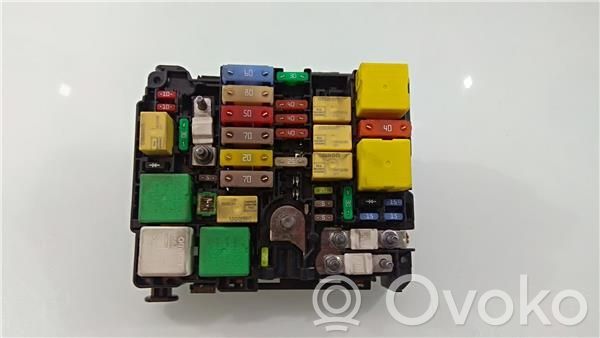 Módulo de fusible   9804848580