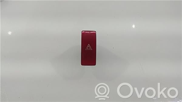 Botón interruptor de luz de peligro   M33808