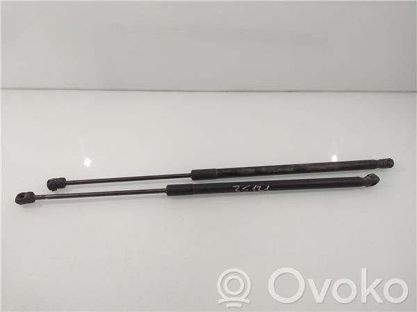 Opel Astra J Tampon hayon/capotă portbagaj