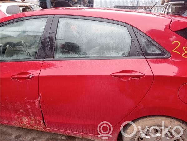Hyundai i30 Drzwi tylne 