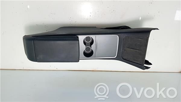Tesla Model Y Mittelkonsole 