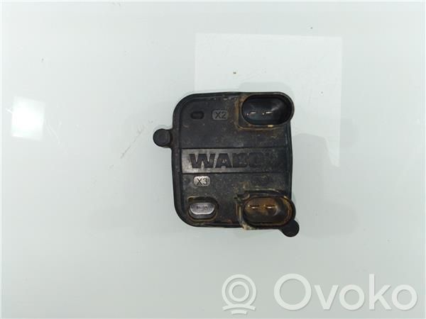 Unidad de control/módulo de la suspensión   4M0907778