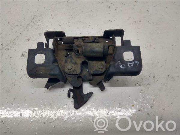 Opel Vivaro Kiinnityskoukku/-silmukka 