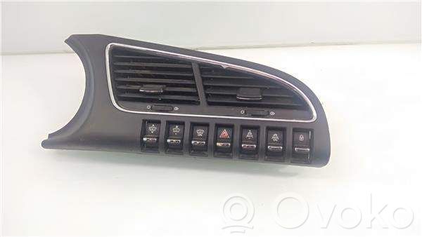 Peugeot 3008 I Altri interruttori/pulsanti/cambi 