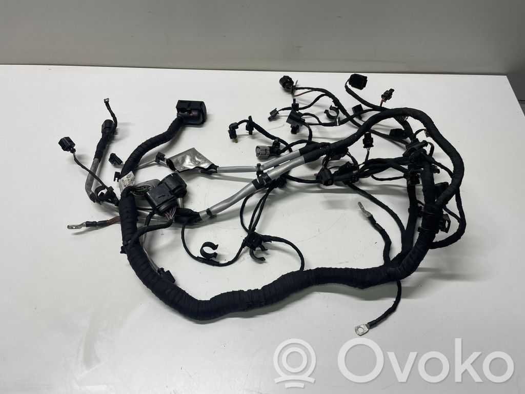 Volkswagen PASSAT B8 Wiązka przewodów silnika 