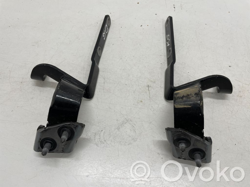 Audi A5 Tailgate/trunk/boot hinge 
