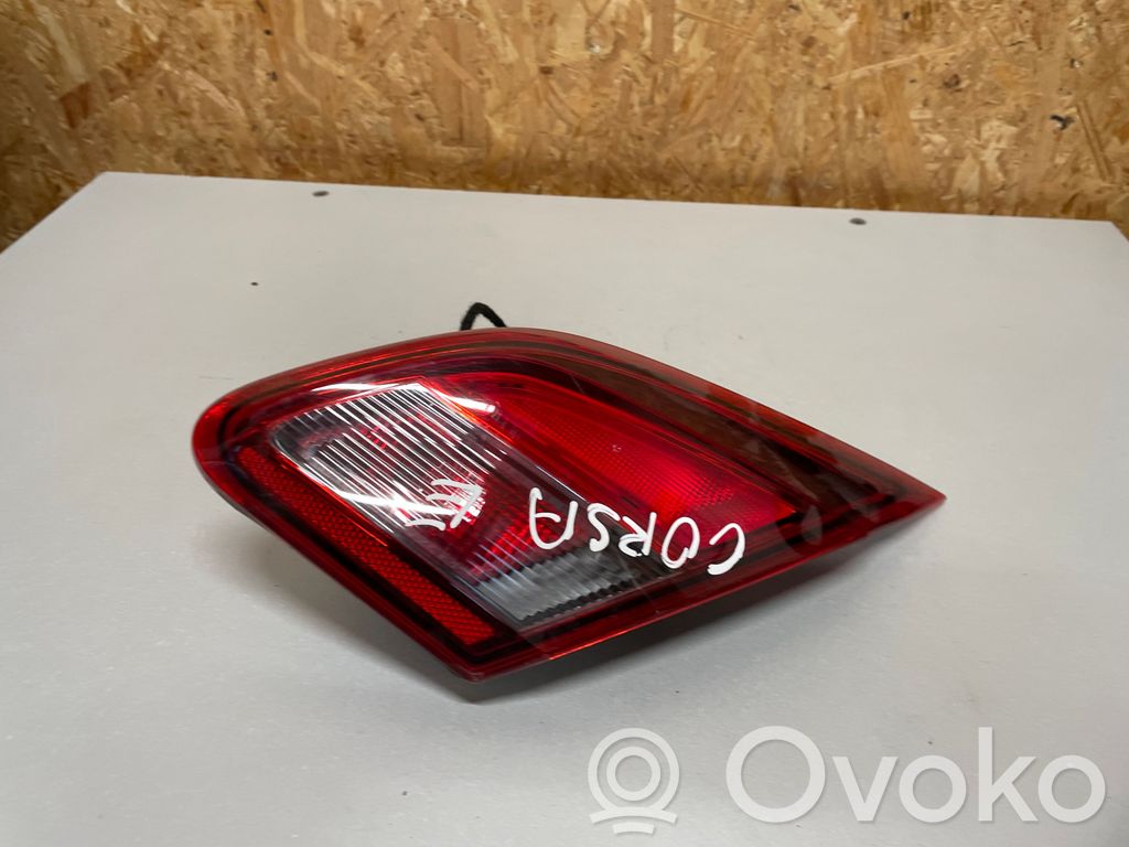 Opel Corsa E Tailgate rear/tail lights 