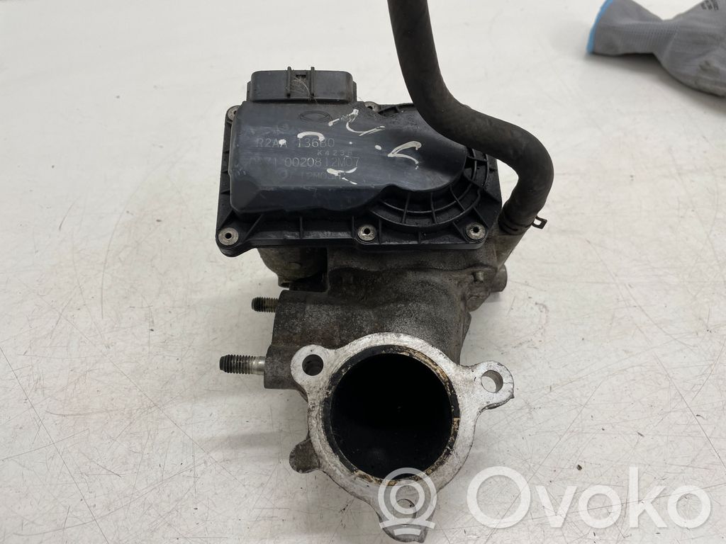 Throttle valve   R2AA136B0