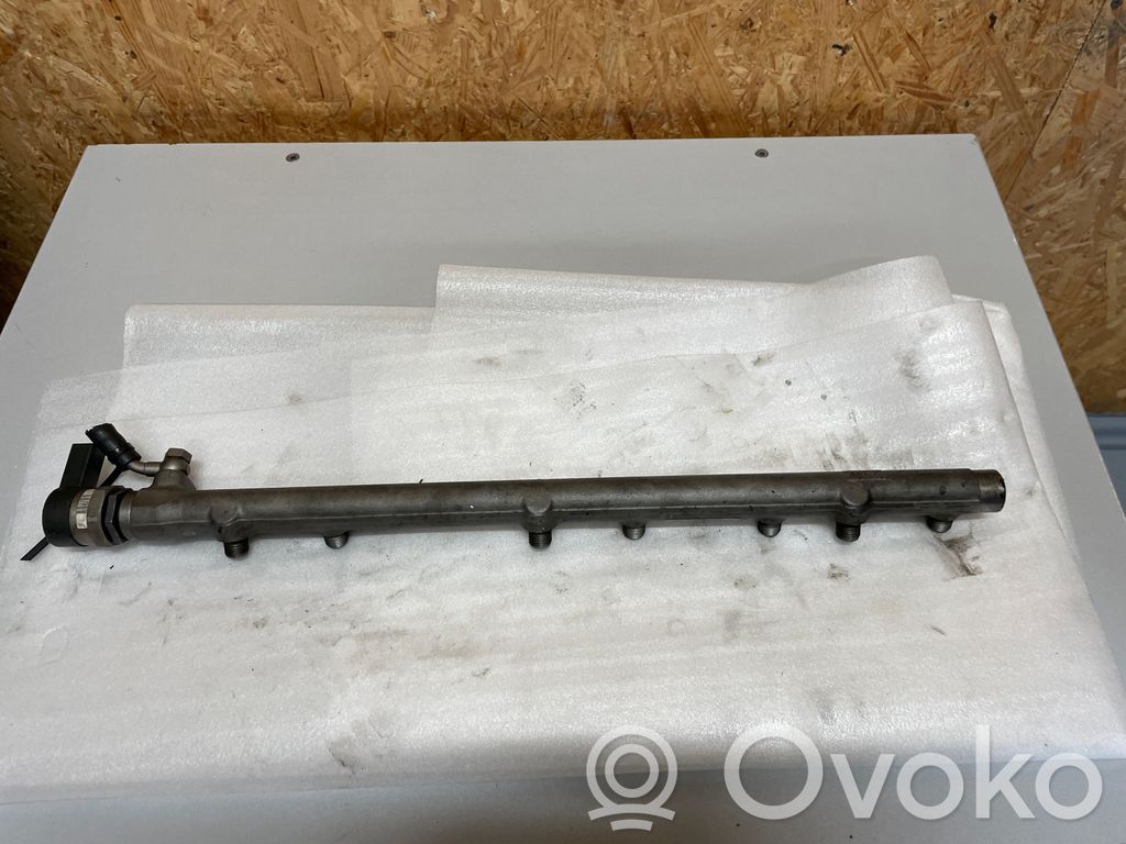 BMW 5 E60 E61 Fuel main line pipe 