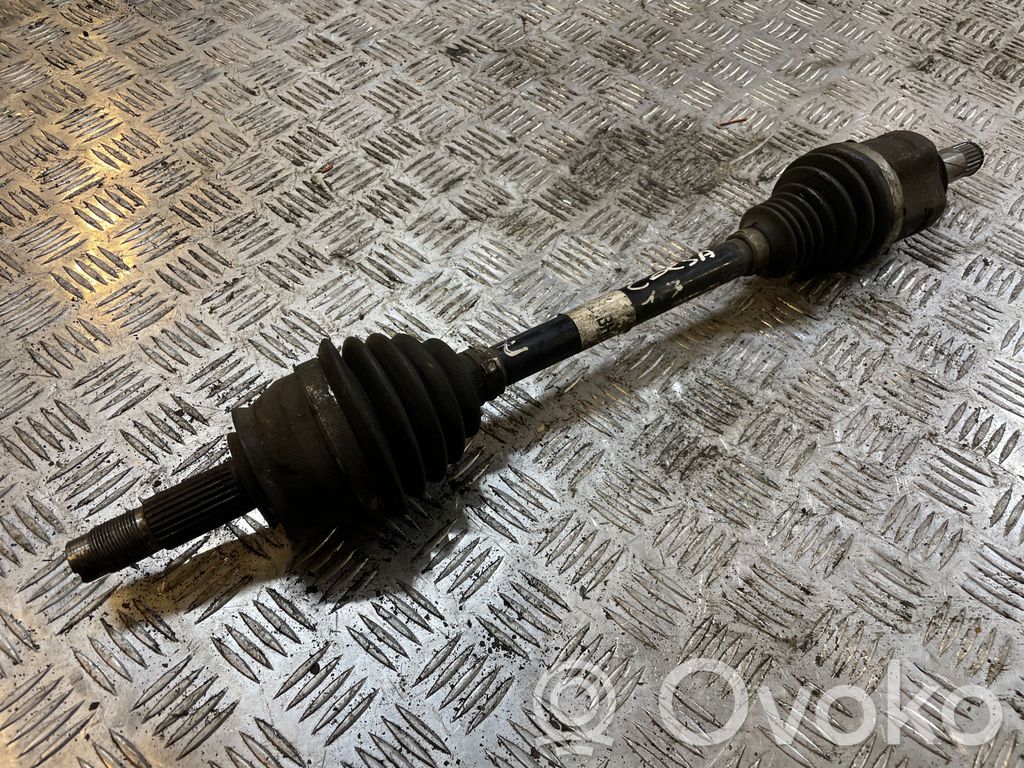 Opel Corsa D Priekinis pusašis 