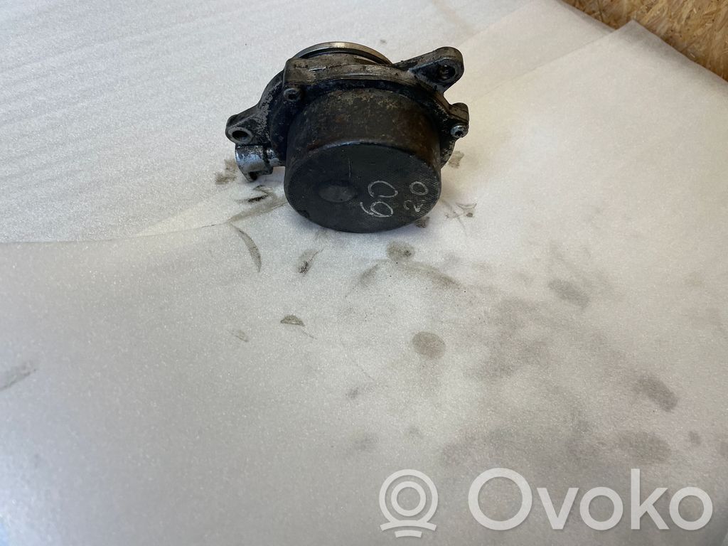 BMW 5 E60 E61 Vacuum pump 