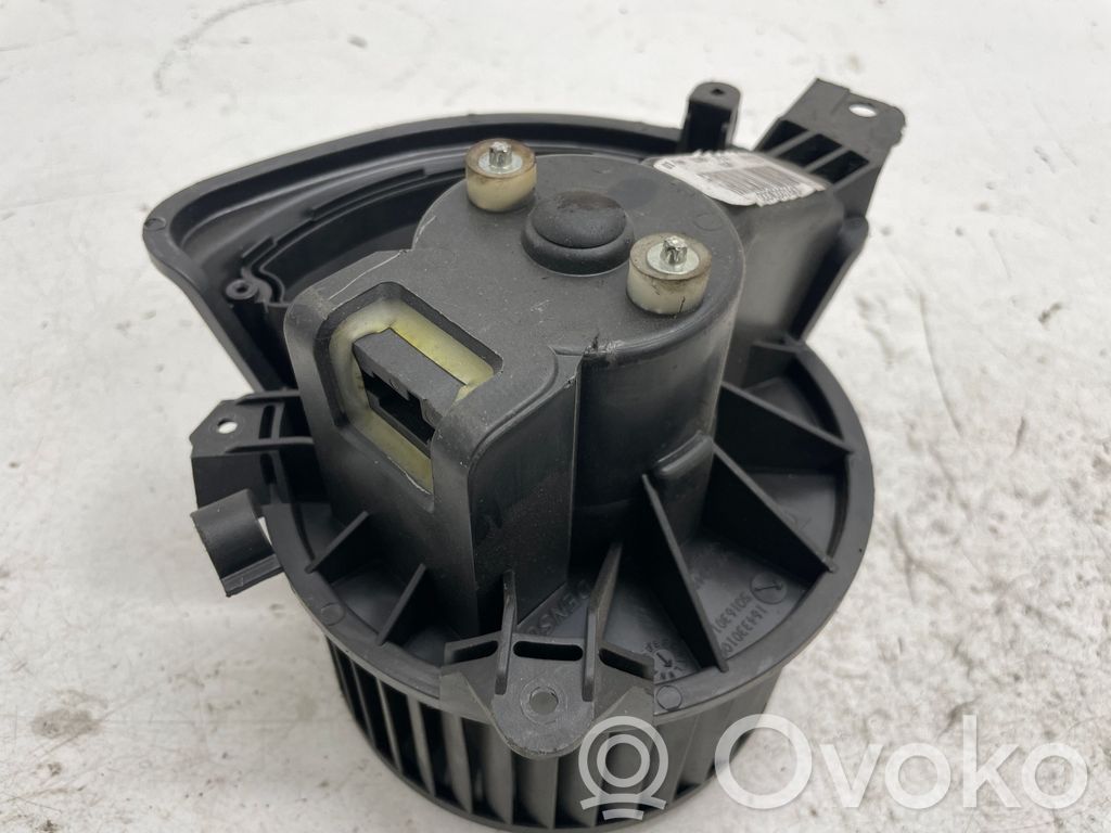 Opel Corsa E Mazā radiatora ventilators 
