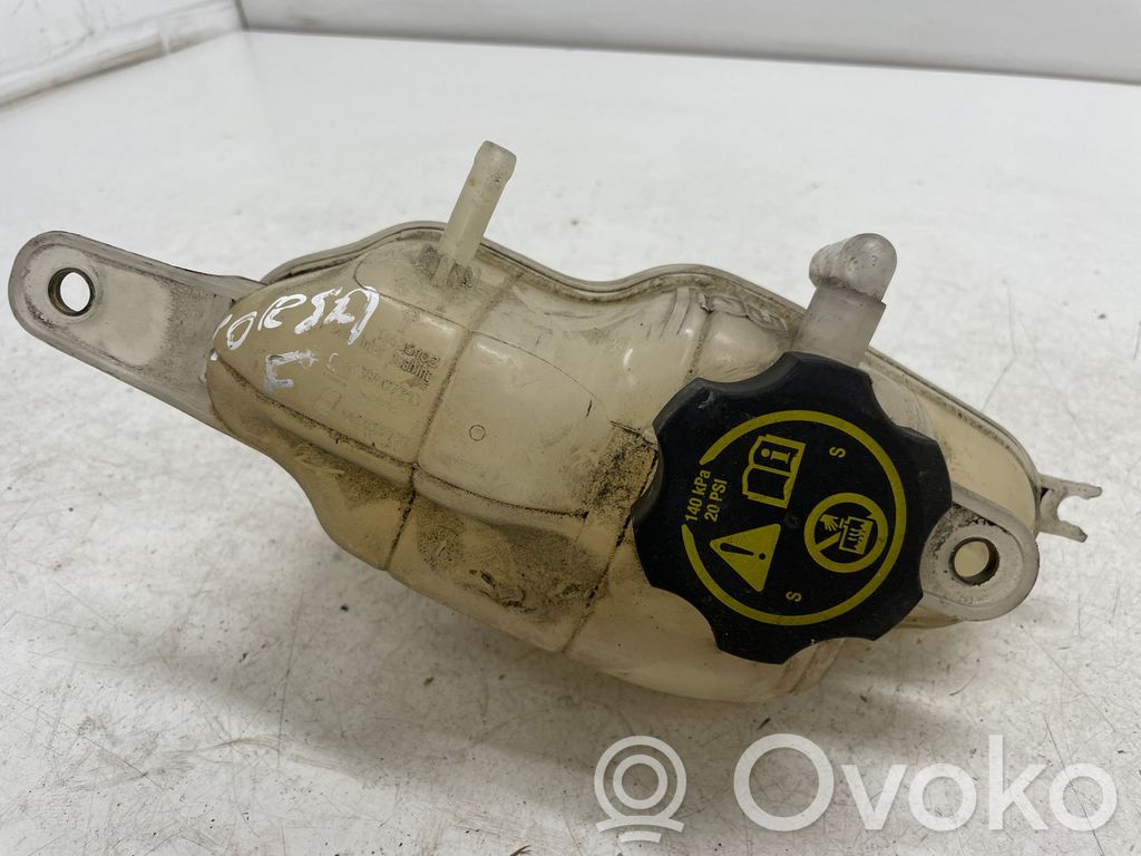 Opel Corsa E Aušinimo skysčio išsiplėtimo bakelis 