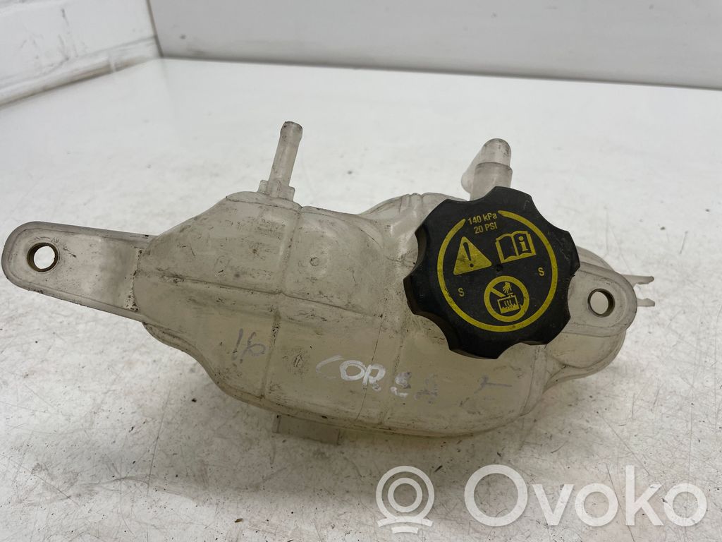 Opel Corsa E Aušinimo skysčio išsiplėtimo bakelis 