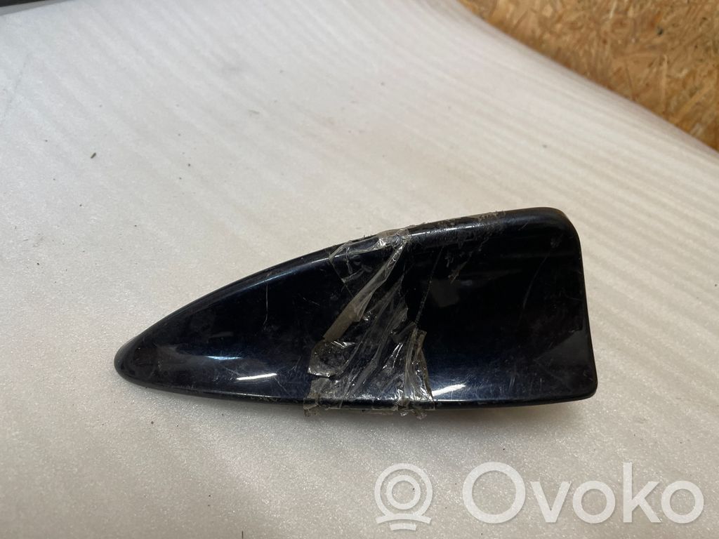 BMW 5 E60 E61 Antena (GPS antena) 