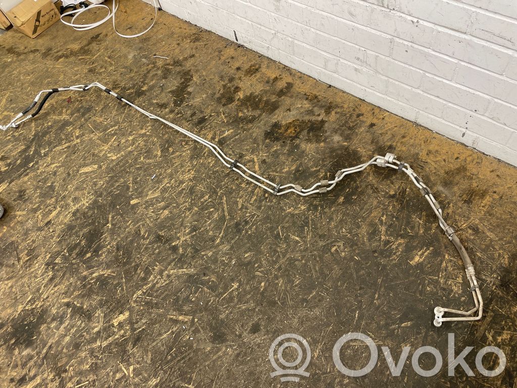 BMW 5 G30 G31 G38 Przewód / Wąż chłodnicy 