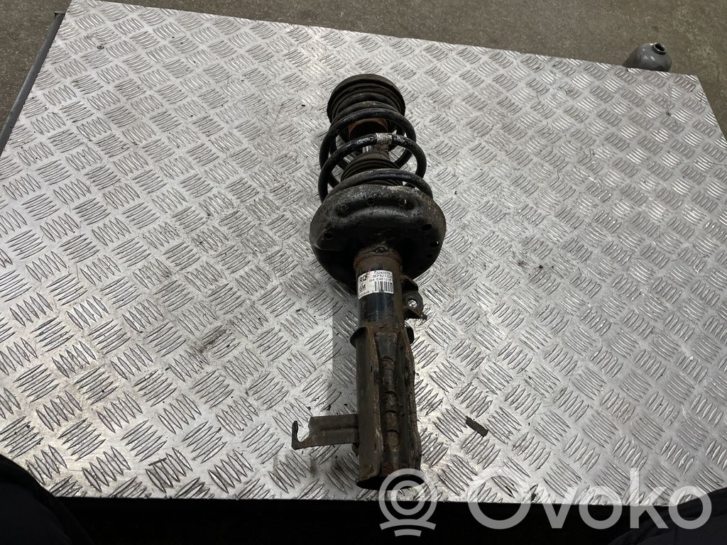 Opel Insignia A Amortyzator przedni 