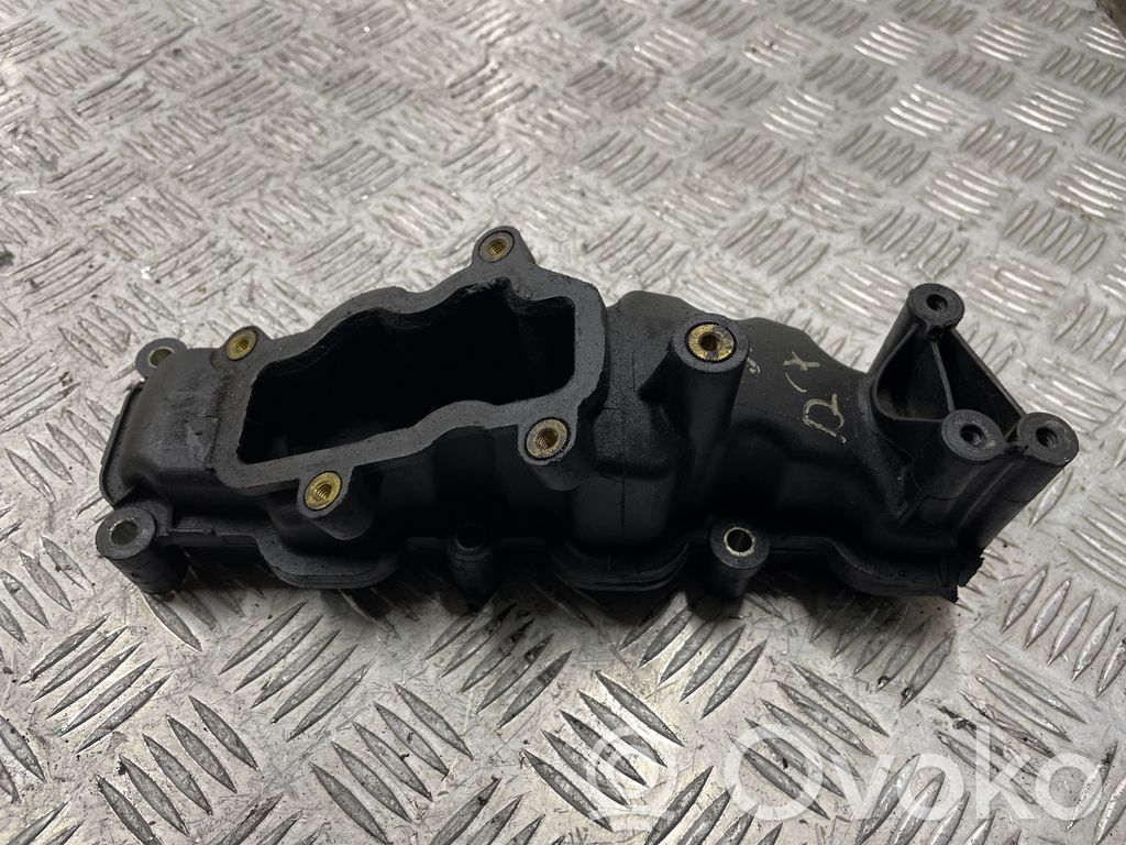 Audi Q7 4L Intake manifold 