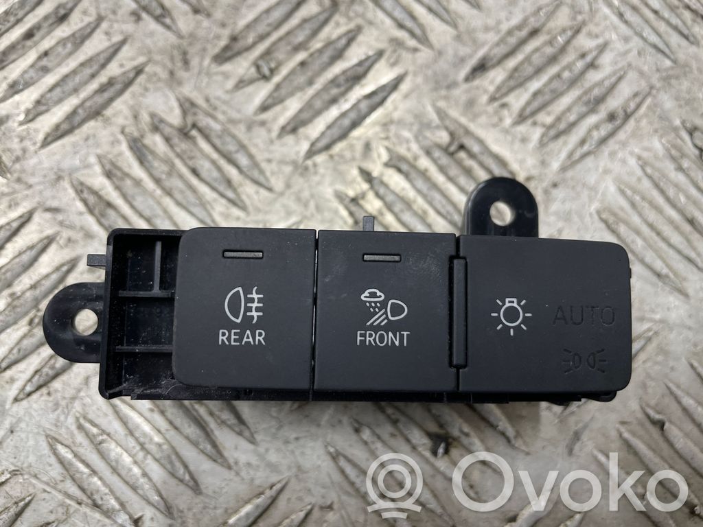 Audi A1 Light switch 