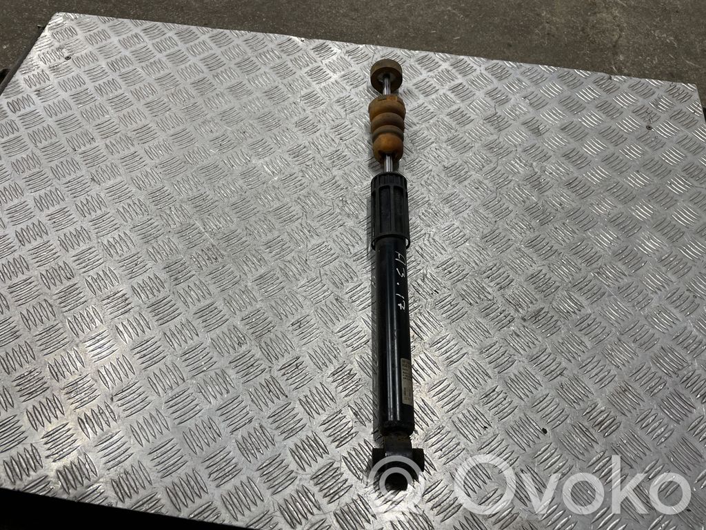 Audi A3 S3 8V Stoßdämpfer hinten 